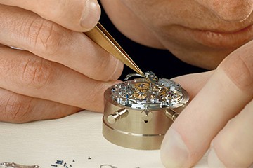 无锡爱彼镶钻表带维修 